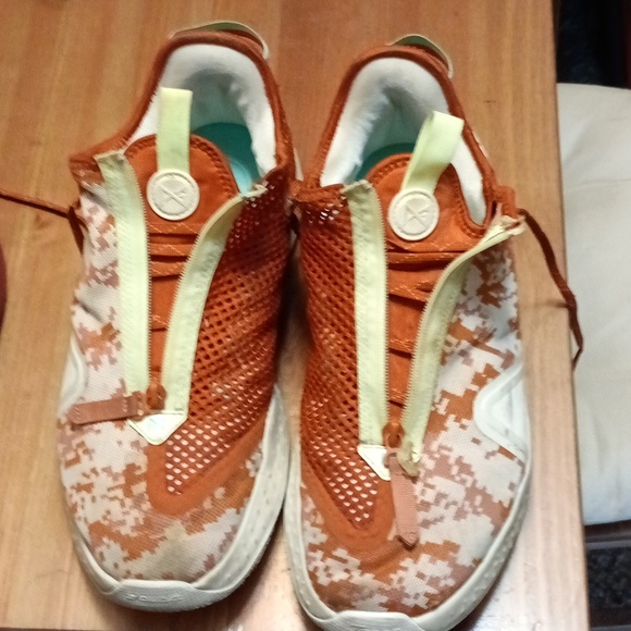 Nike PG 4 - Picture 1 of 4